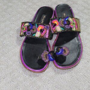 Beverly Feldman Women's Sz 8 Beaded and Embroidered Flat Sandals